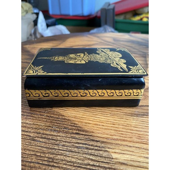 Vintage Black Lacquer Decorative Box w/ Gilt Design Balinese Dancer 4.5"x3"x1.5" - Picture 12 of 16